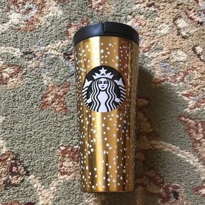 Rare 2015 Starbucks snowy tumbler